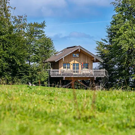 Feriehus Baumhaus Samerberg