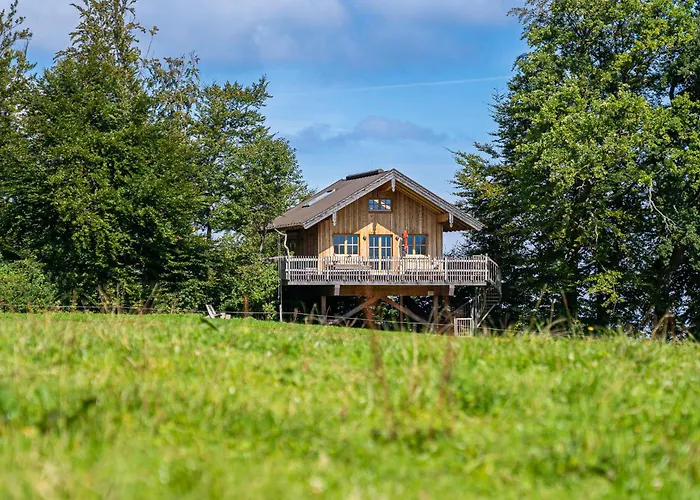 Feriehus Baumhaus Samerberg