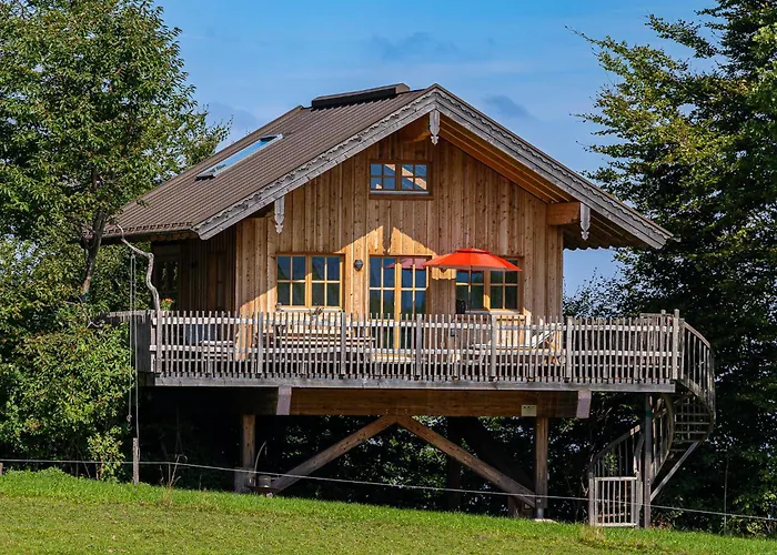 Feriehus Baumhaus Samerberg